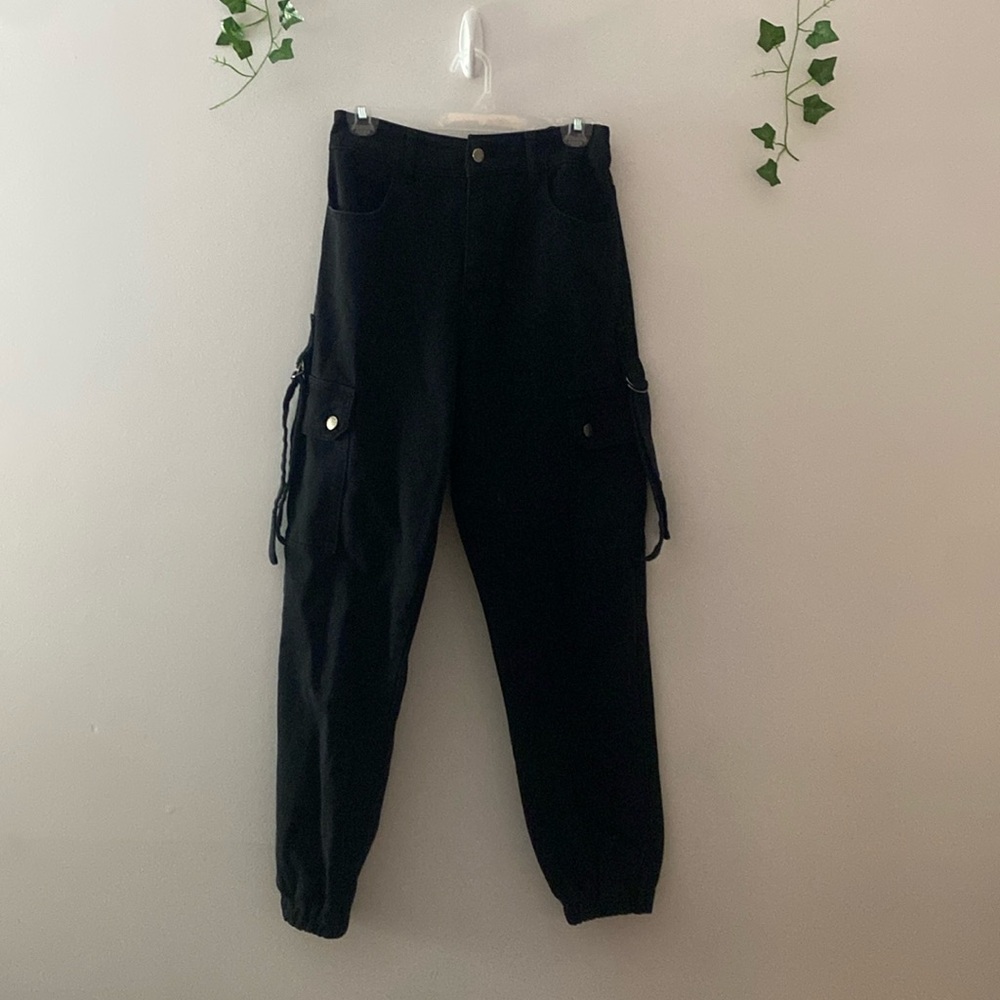Black cargo pants